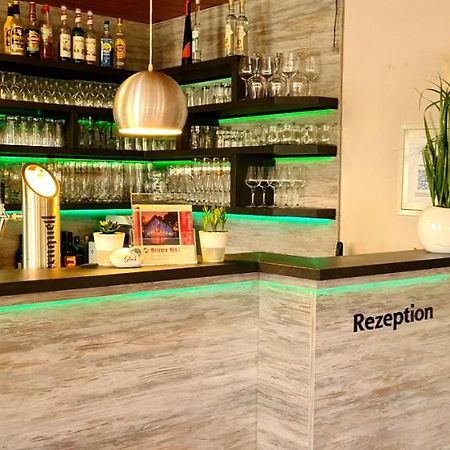 Landhotel Weisses Roess'L Adorf Екстер'єр фото